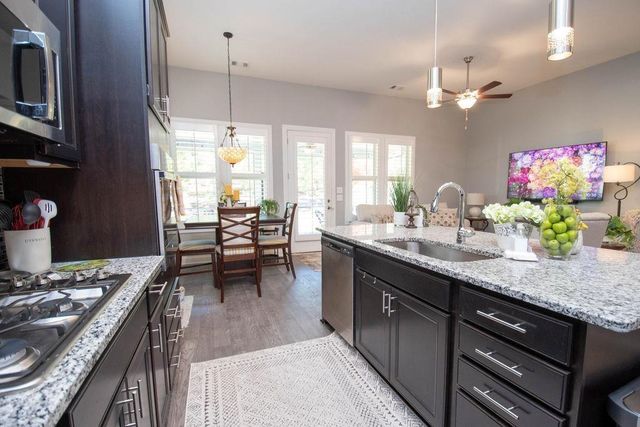 120 Red Maple Drive, Peachtree City, GA 30269