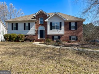 3492 Heathervale Way SW, Conyers, GA 30094