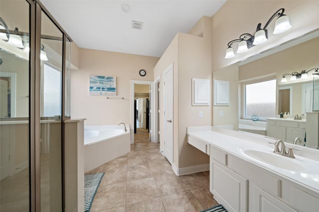 14710 Castle Cove Lane, Houston, TX 77044