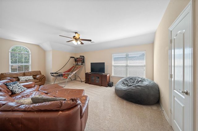 14710 Castle Cove Lane, Houston, TX 77044