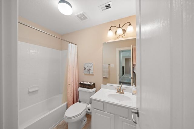 14710 Castle Cove Lane, Houston, TX 77044