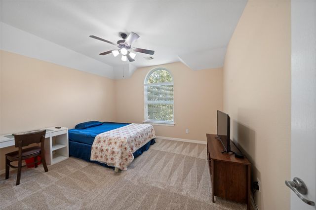 14710 Castle Cove Lane, Houston, TX 77044