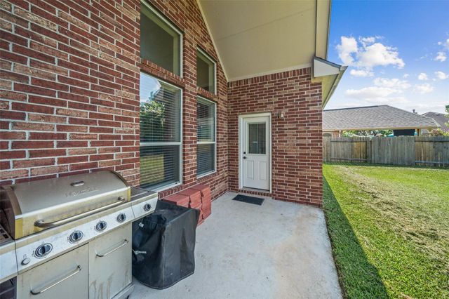 14710 Castle Cove Lane, Houston, TX 77044