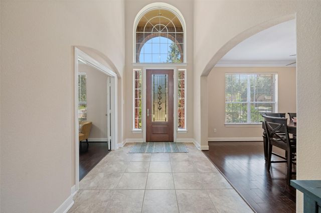 14710 Castle Cove Lane, Houston, TX 77044