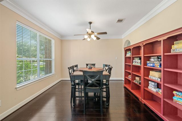 14710 Castle Cove Lane, Houston, TX 77044