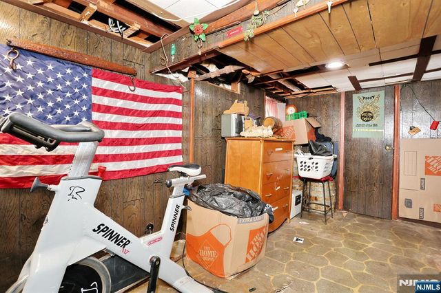 358 Windsor Road, Wood Ridge, NJ 07075