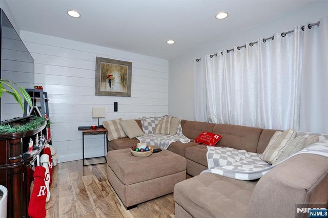 358 Windsor Road, Wood Ridge, NJ 07075