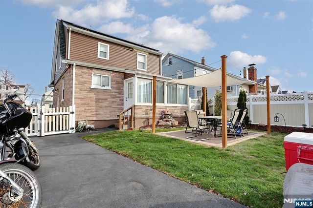 358 Windsor Road, Wood Ridge, NJ 07075