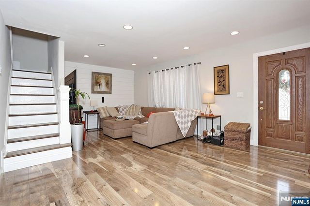 358 Windsor Road, Wood Ridge, NJ 07075