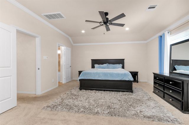 1604 Hickory Burl Lane, Conroe, TX 77301