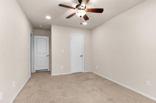 1604 Hickory Burl Lane, Conroe, TX 77301