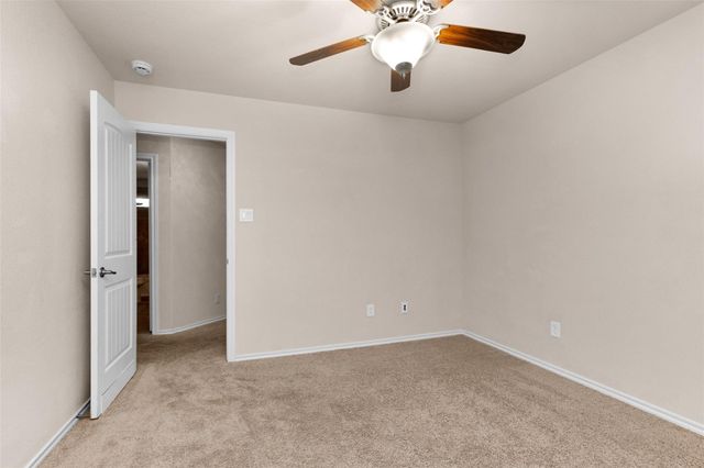 1604 Hickory Burl Lane, Conroe, TX 77301