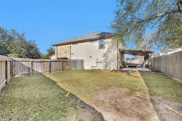 1604 Hickory Burl Lane, Conroe, TX 77301