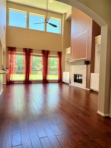 8406 Green Valley Drive, Sugar Land, TX 77479
