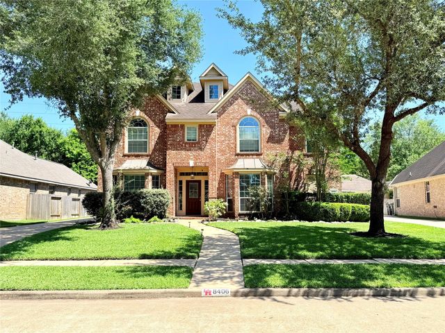 8406 Green Valley Drive, Sugar Land, TX 77479
