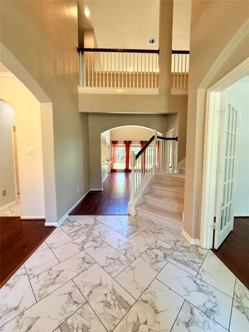 8406 Green Valley Drive, Sugar Land, TX 77479