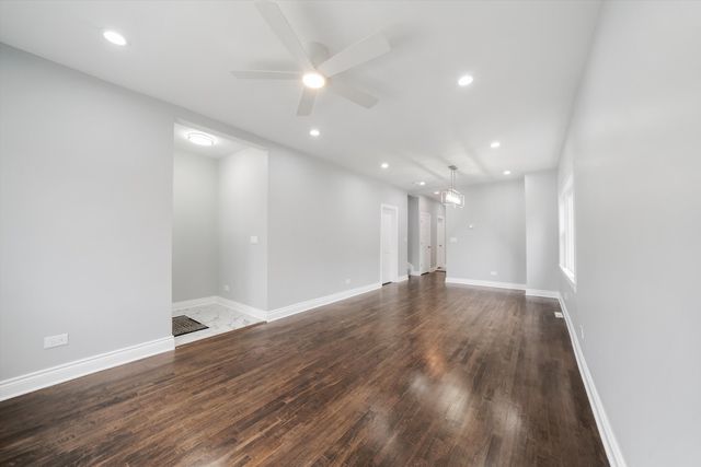 5237 S Long Avenue, Chicago, IL 60638