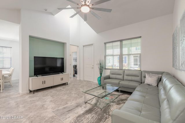 331 Cool Waters Way, Daytona Beach, FL 32124