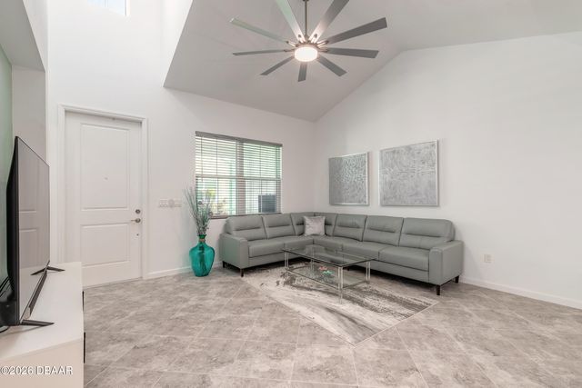 331 Cool Waters Way, Daytona Beach, FL 32124