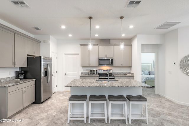 331 Cool Waters Way, Daytona Beach, FL 32124