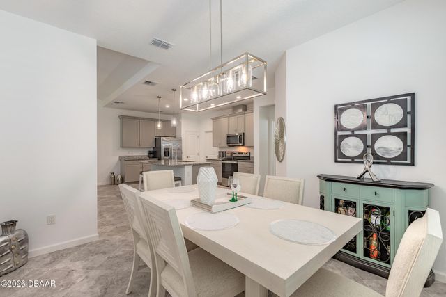 331 Cool Waters Way, Daytona Beach, FL 32124