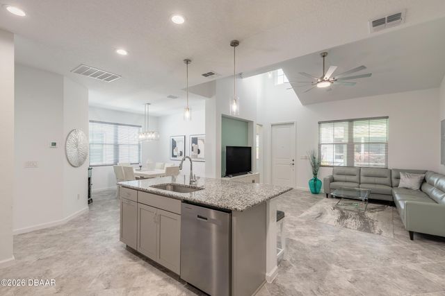 331 Cool Waters Way, Daytona Beach, FL 32124