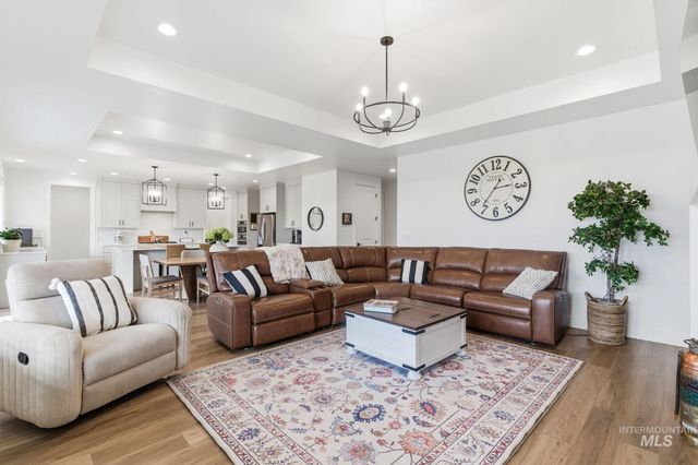 4275 N Brody Way, Meridian, ID 83646