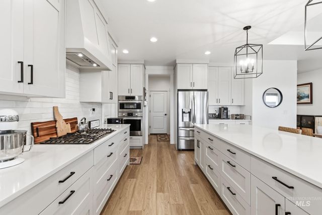 4275 N Brody Way, Meridian, ID 83646