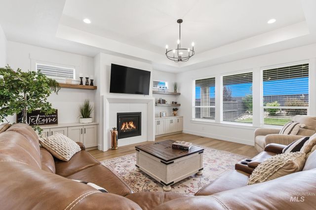 4275 N Brody Way, Meridian, ID 83646