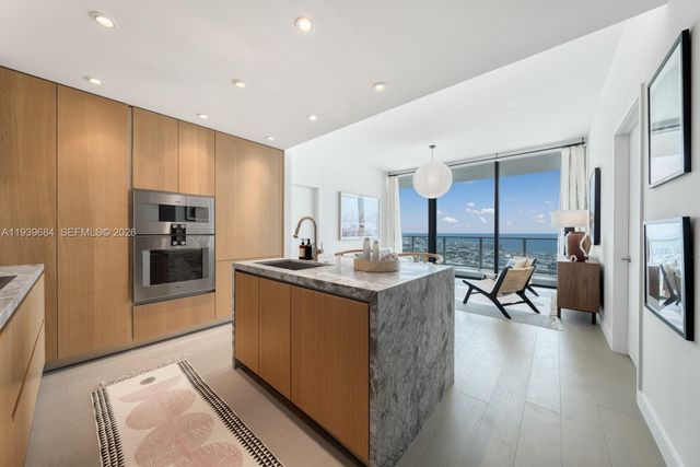 500 Alton 4004, Miami Beach, FL 33139