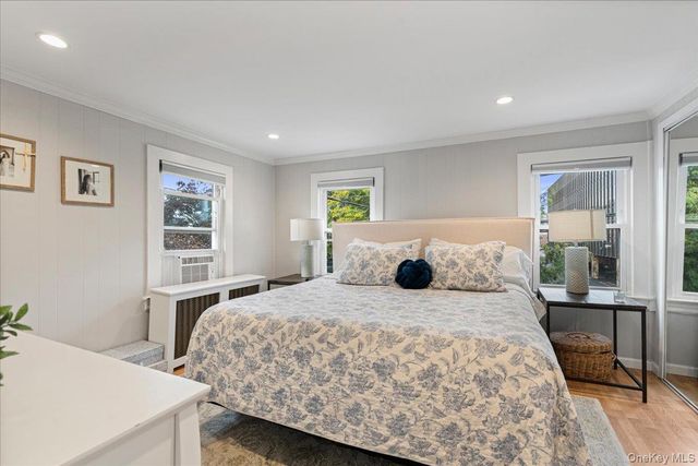 35 Saint Marks Avenue, Rockville Centre, NY 11570