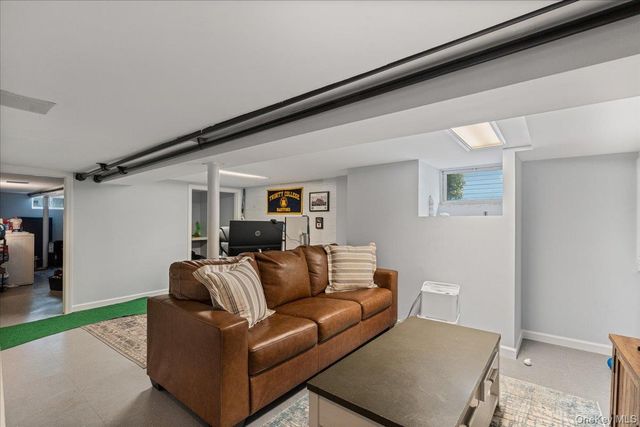 35 Saint Marks Avenue, Rockville Centre, NY 11570