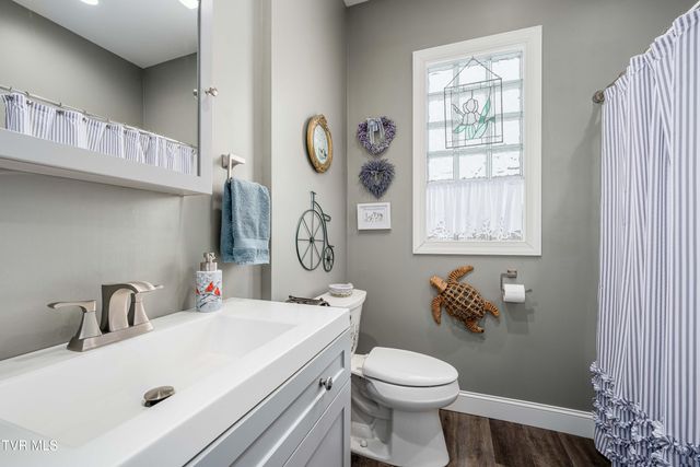 2166 Asheville Highway, Greeneville, TN 37743