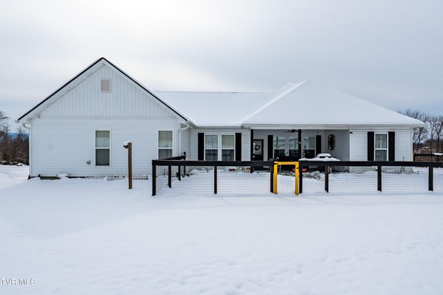 2166 Asheville Highway, Greeneville, TN 37743
