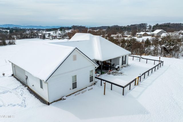 2166 Asheville Highway, Greeneville, TN 37743