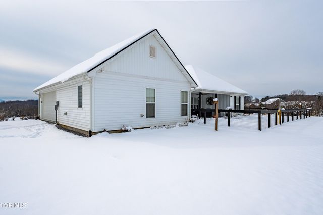 2166 Asheville Highway, Greeneville, TN 37743