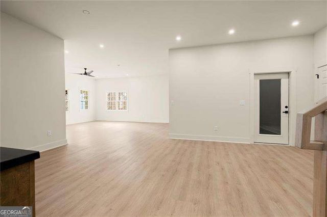 539 Schofield Drive, Powder Springs, GA 30127