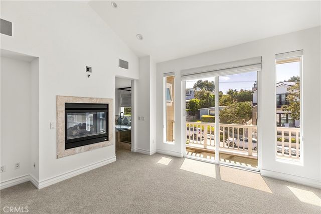703 Poinsettia Avenue, Corona Del Mar, CA 92625