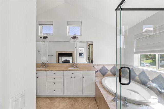 703 Poinsettia Avenue, Corona Del Mar, CA 92625