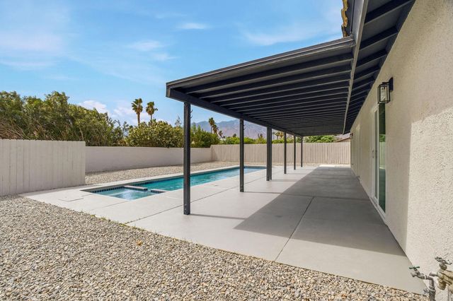 67185 Ontina Road, Cathedral City, CA 92234