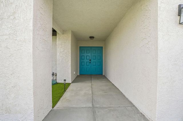 67185 Ontina Road, Cathedral City, CA 92234