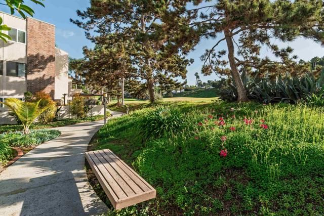 2607 Pirineos Way 116, Carlsbad, CA 92009