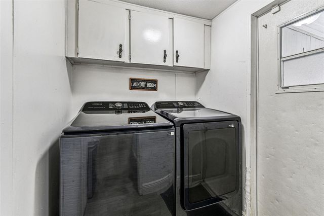 5111 DACCA DRIVE, Tampa, FL 33619