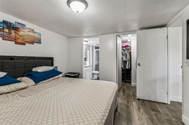 5111 DACCA DRIVE, Tampa, FL 33619