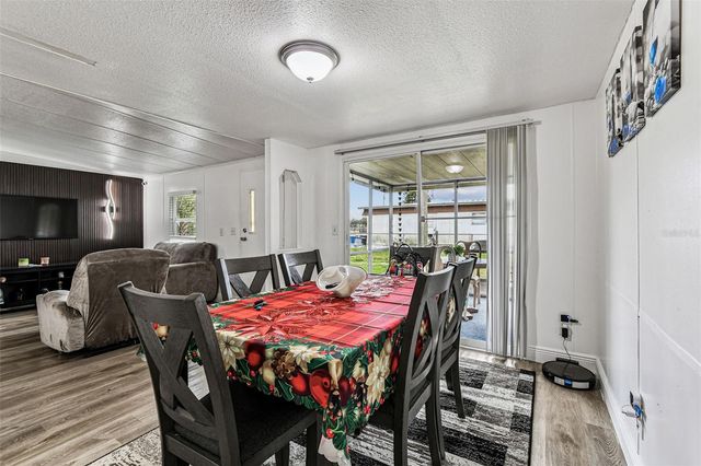 5111 DACCA DRIVE, Tampa, FL 33619