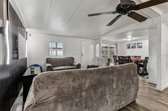 5111 DACCA DRIVE, Tampa, FL 33619