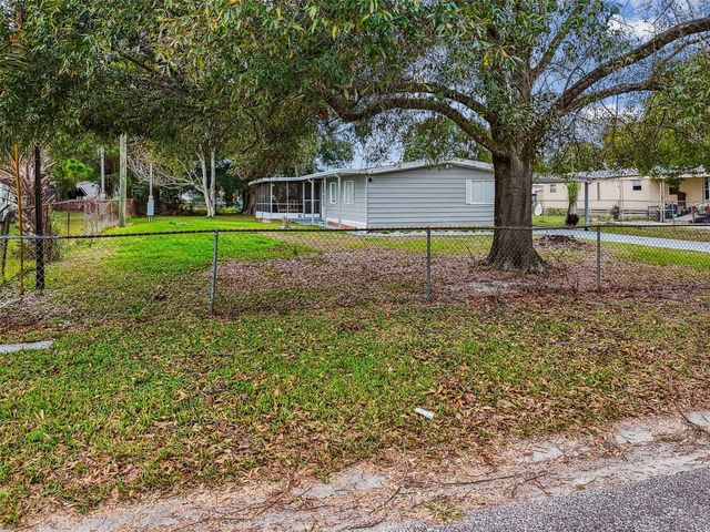 5111 DACCA DRIVE, Tampa, FL 33619
