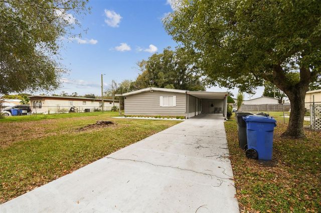 5111 DACCA DRIVE, Tampa, FL 33619