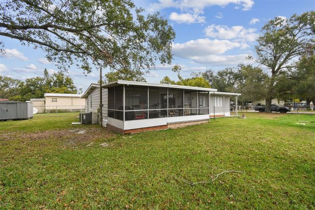 5111 DACCA DRIVE, Tampa, FL 33619