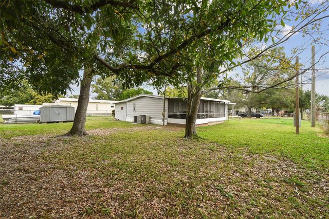 5111 DACCA DRIVE, Tampa, FL 33619